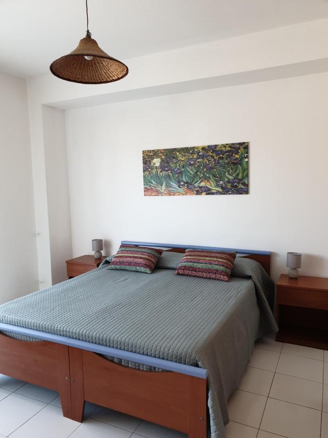 Baia Alcantara Apartments Джардини Наксос Екстериор снимка